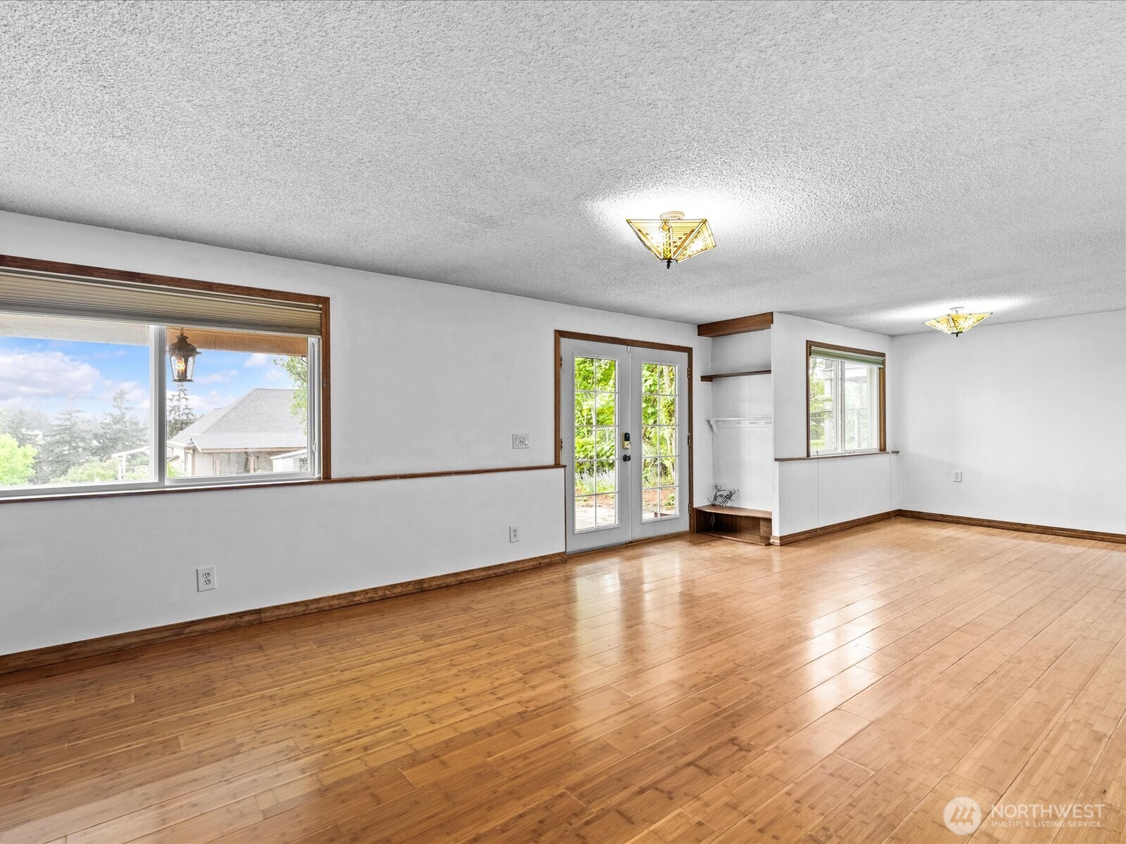 14445 5th Avenue Property Photo 24