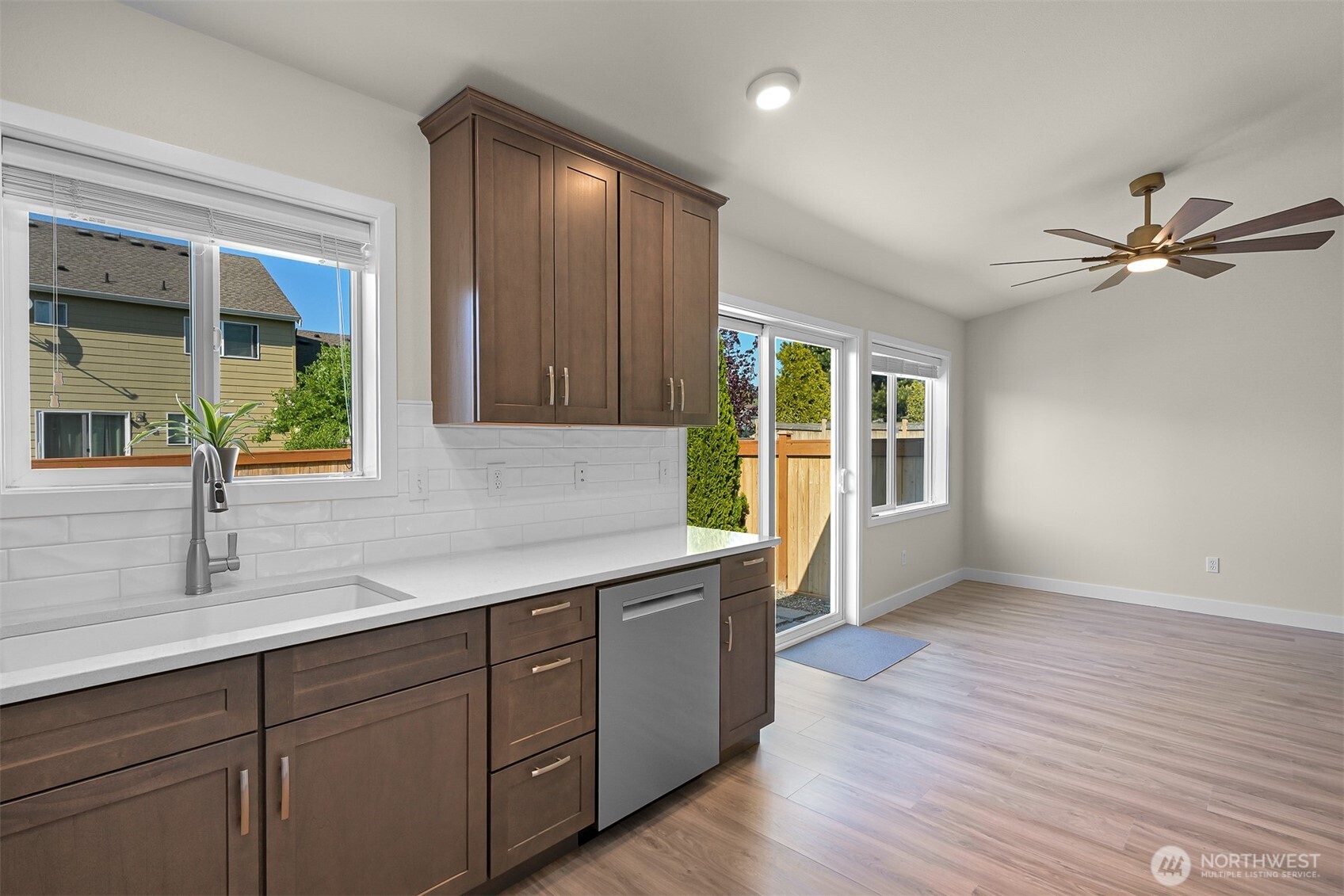 414 Holland Avenue Property Photo 12