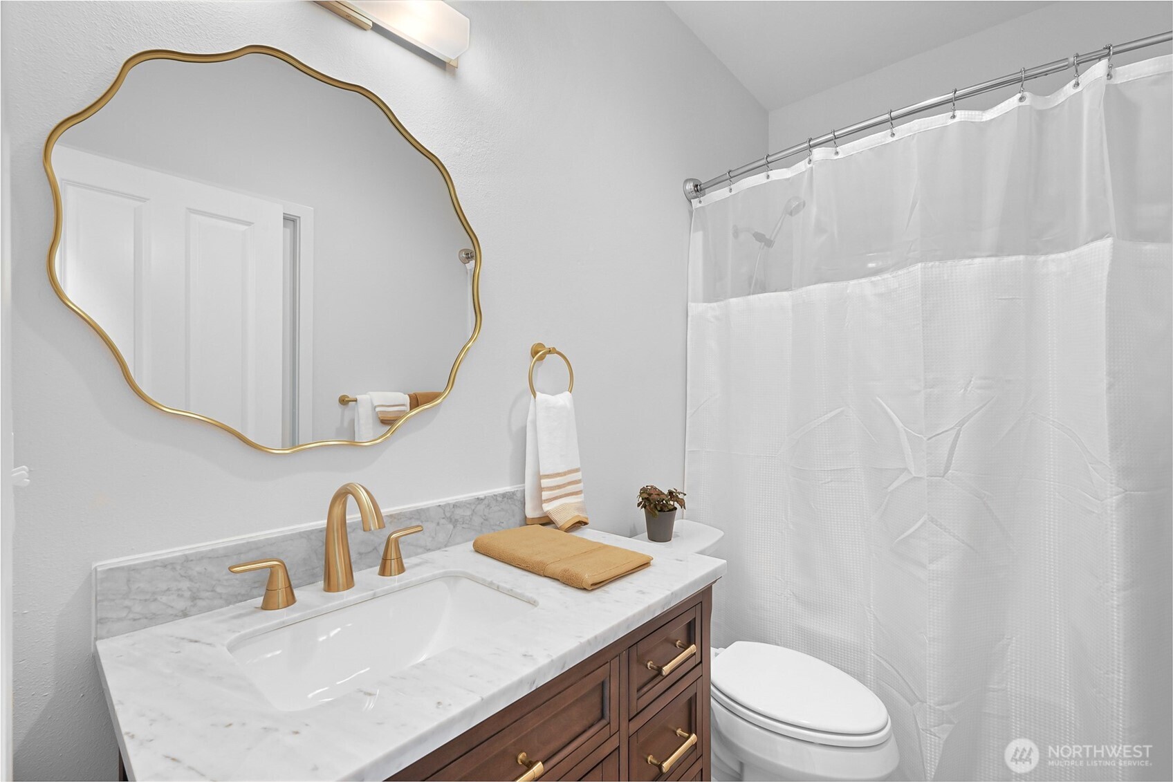 414 Holland Avenue Property Photo 19