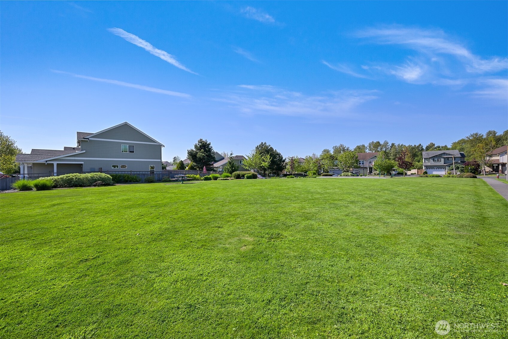 414 Holland Avenue Property Photo 24