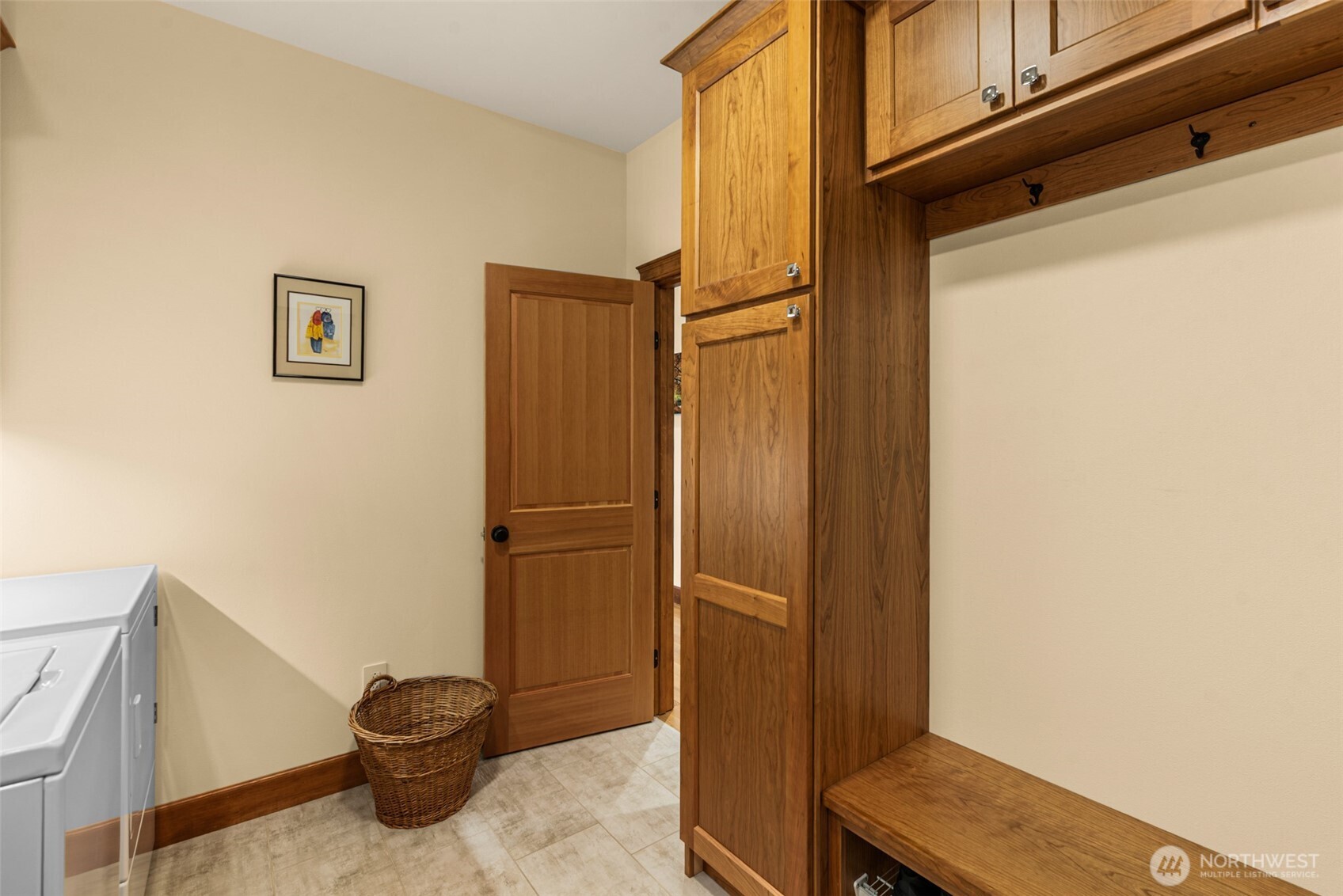 4015 Knowles Road Property Photo 22