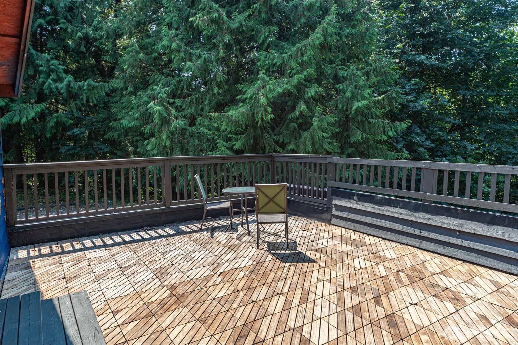 121 S 7th Avenue Property Photo 16