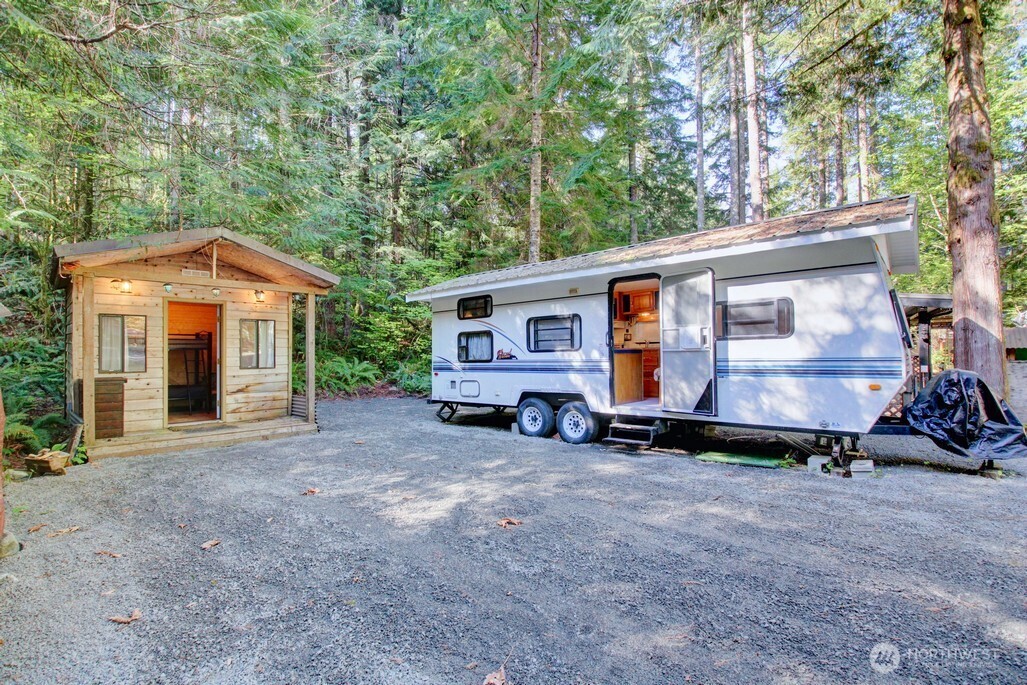 106 Gold Rush Road Property Photo 2
