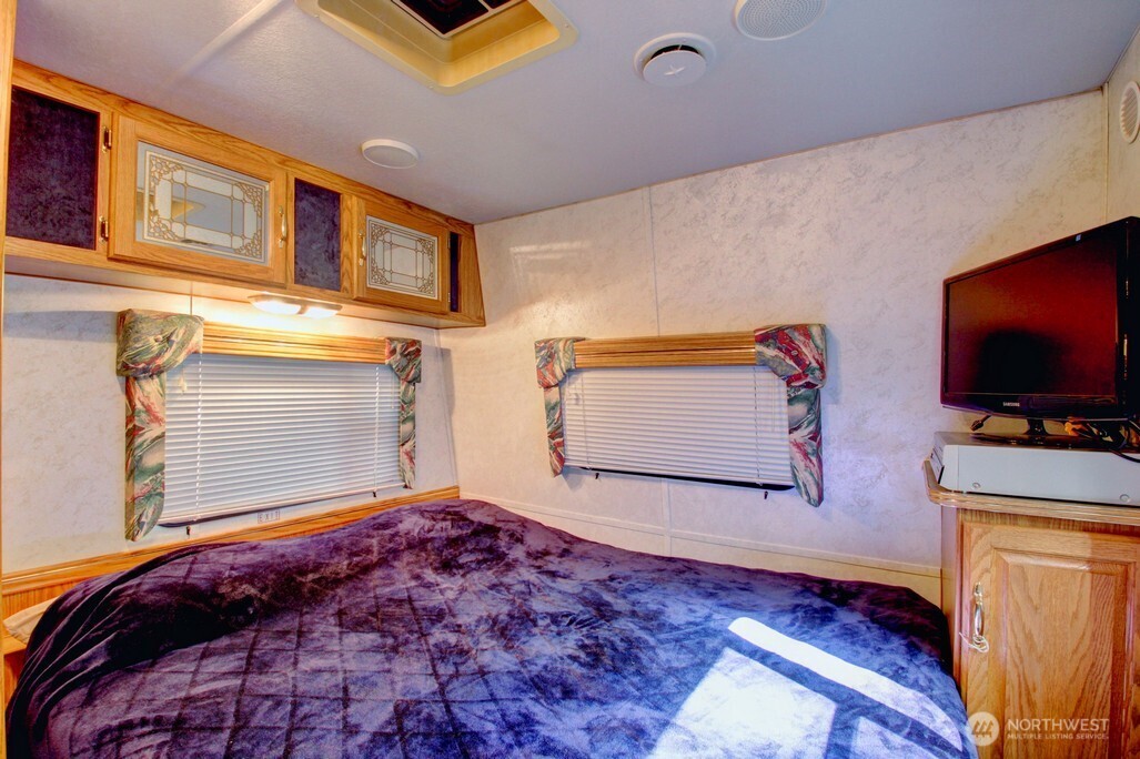 106 Gold Rush Road Property Photo 15
