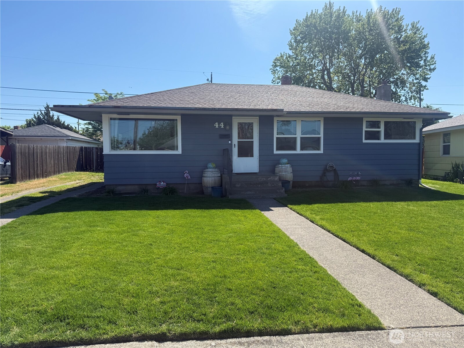 44 Francis Drive Property Photo 1
