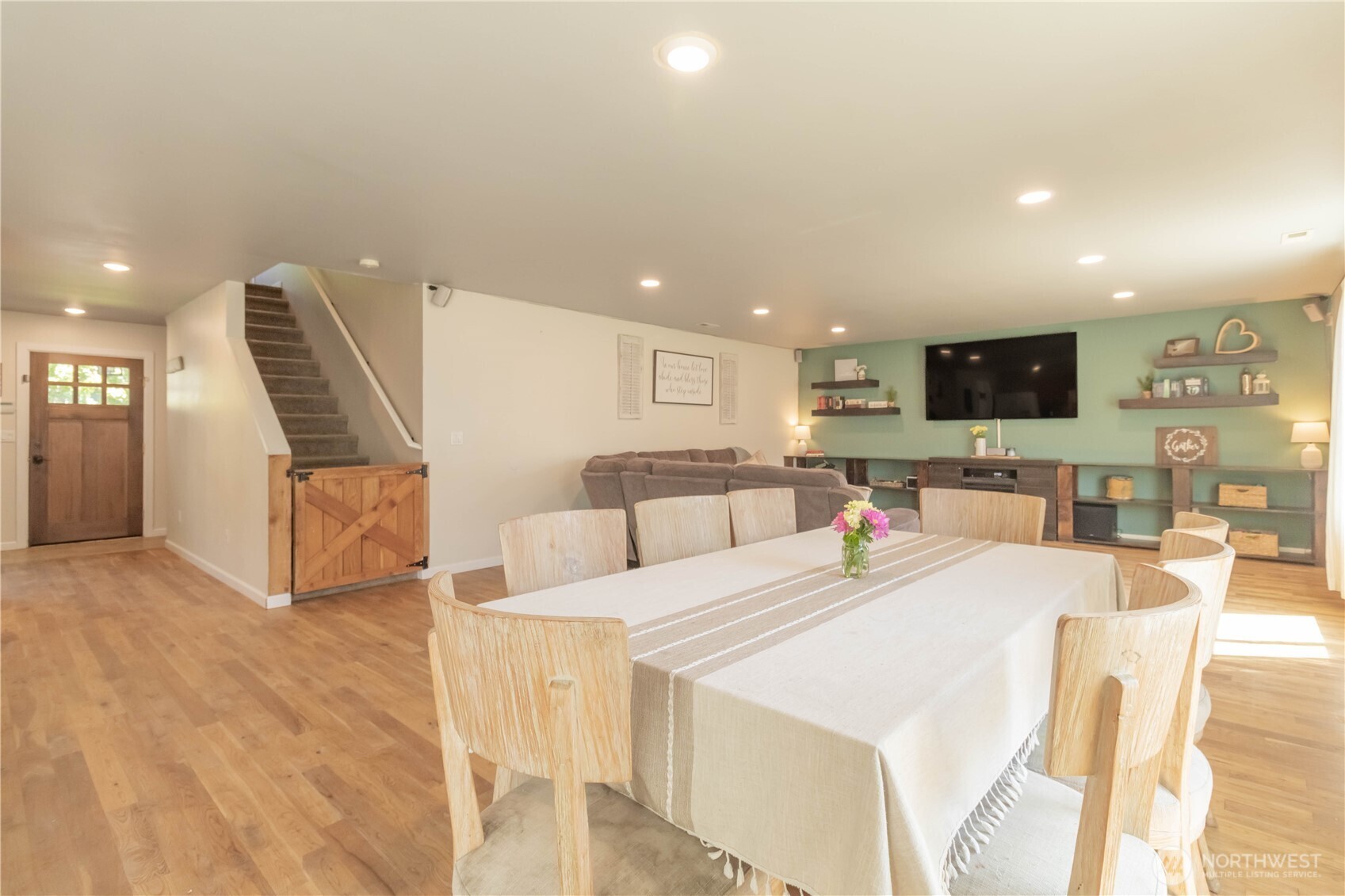 14823 Terra View Street Property Photo 7