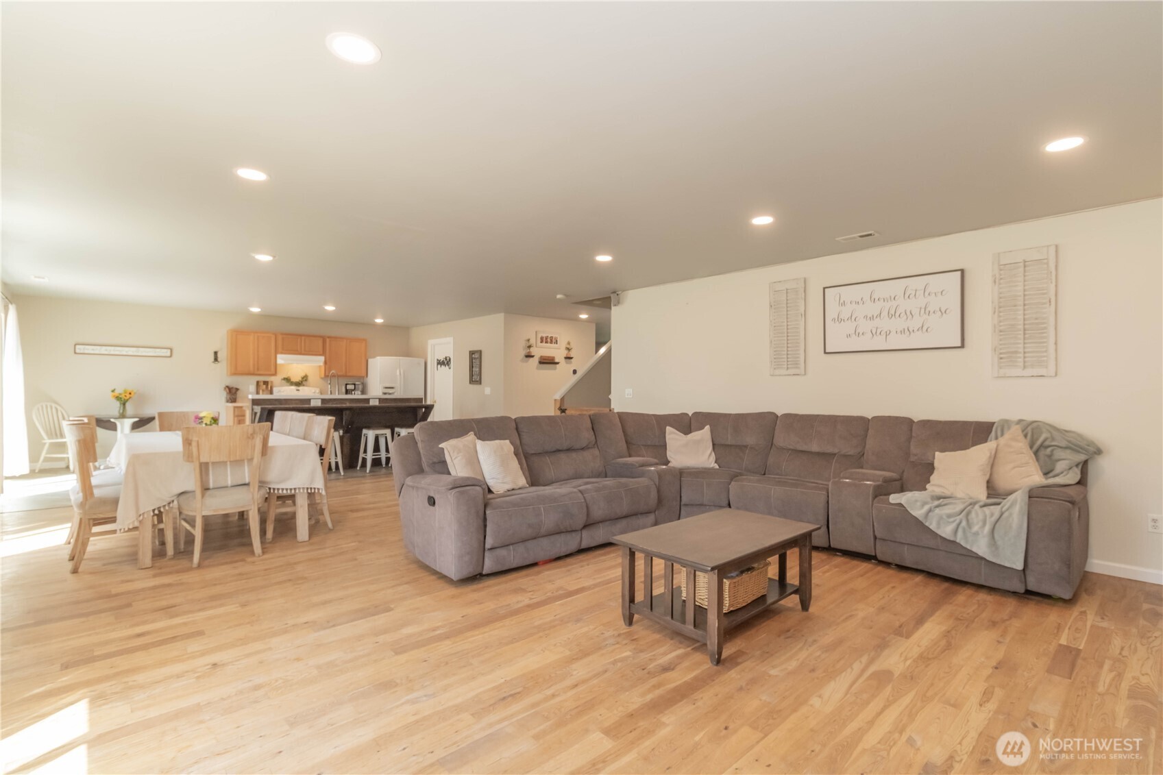 14823 Terra View Street Property Photo 10