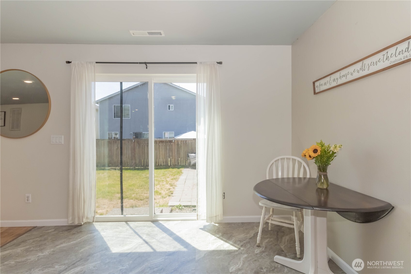 14823 Terra View Street Property Photo 13