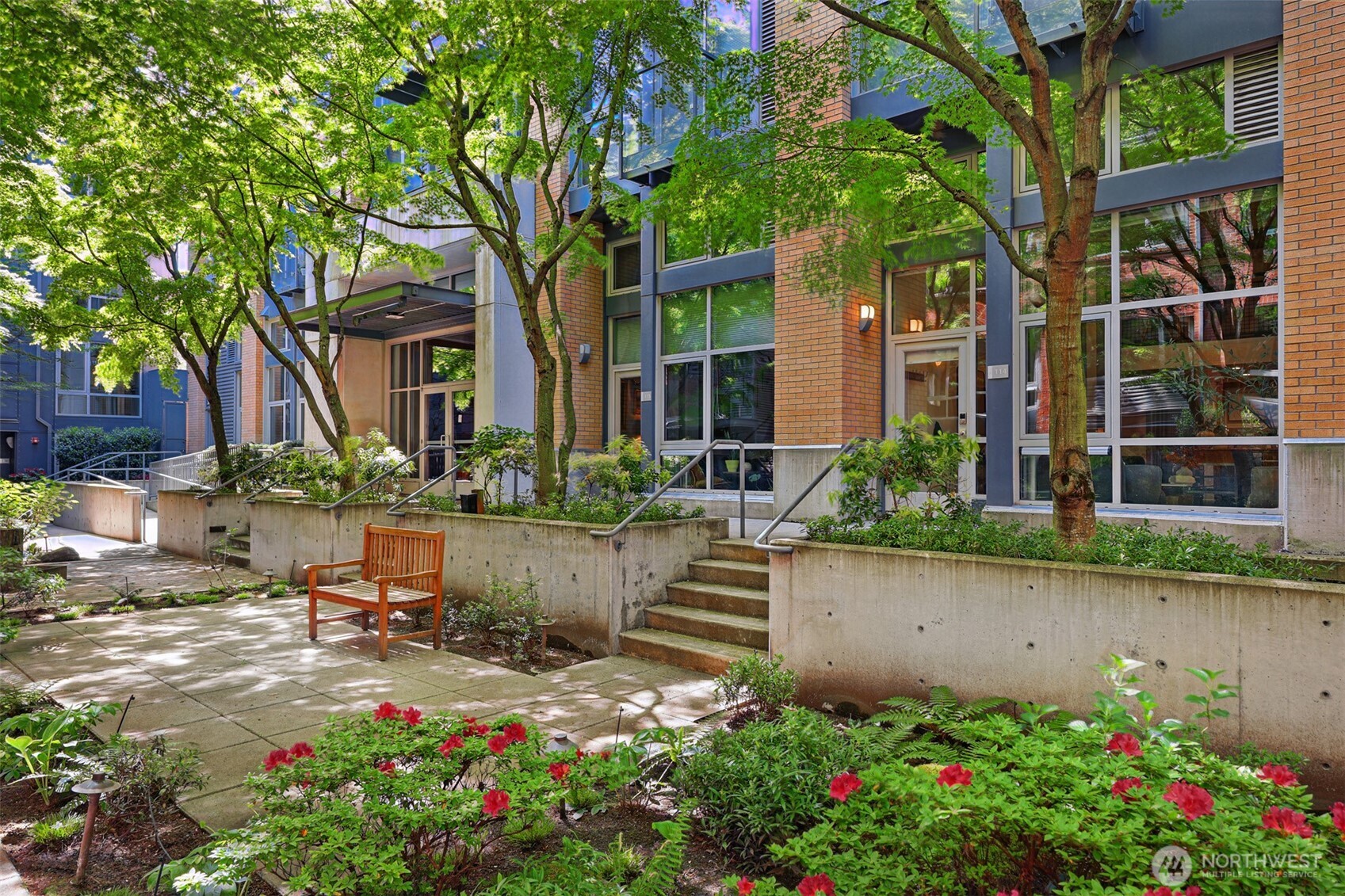 530 Broadway 114 Property Photo 4