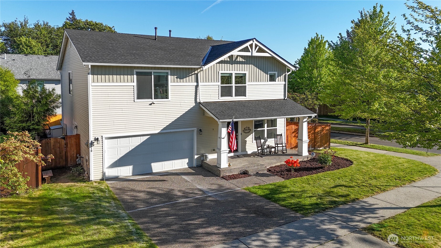20410 Corbridge Road Property Photo 4