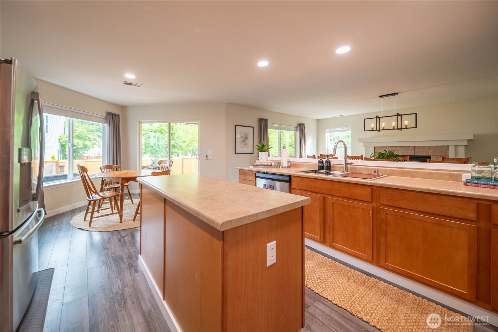 20410 Corbridge Road Property Photo 14