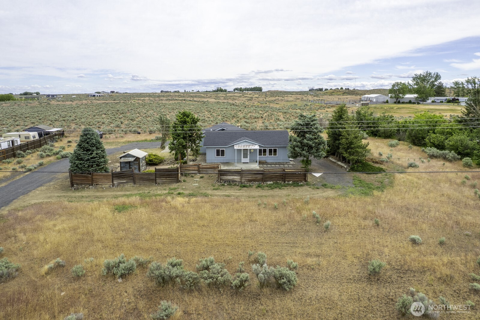 11397 Dodson Road Property Photo 2