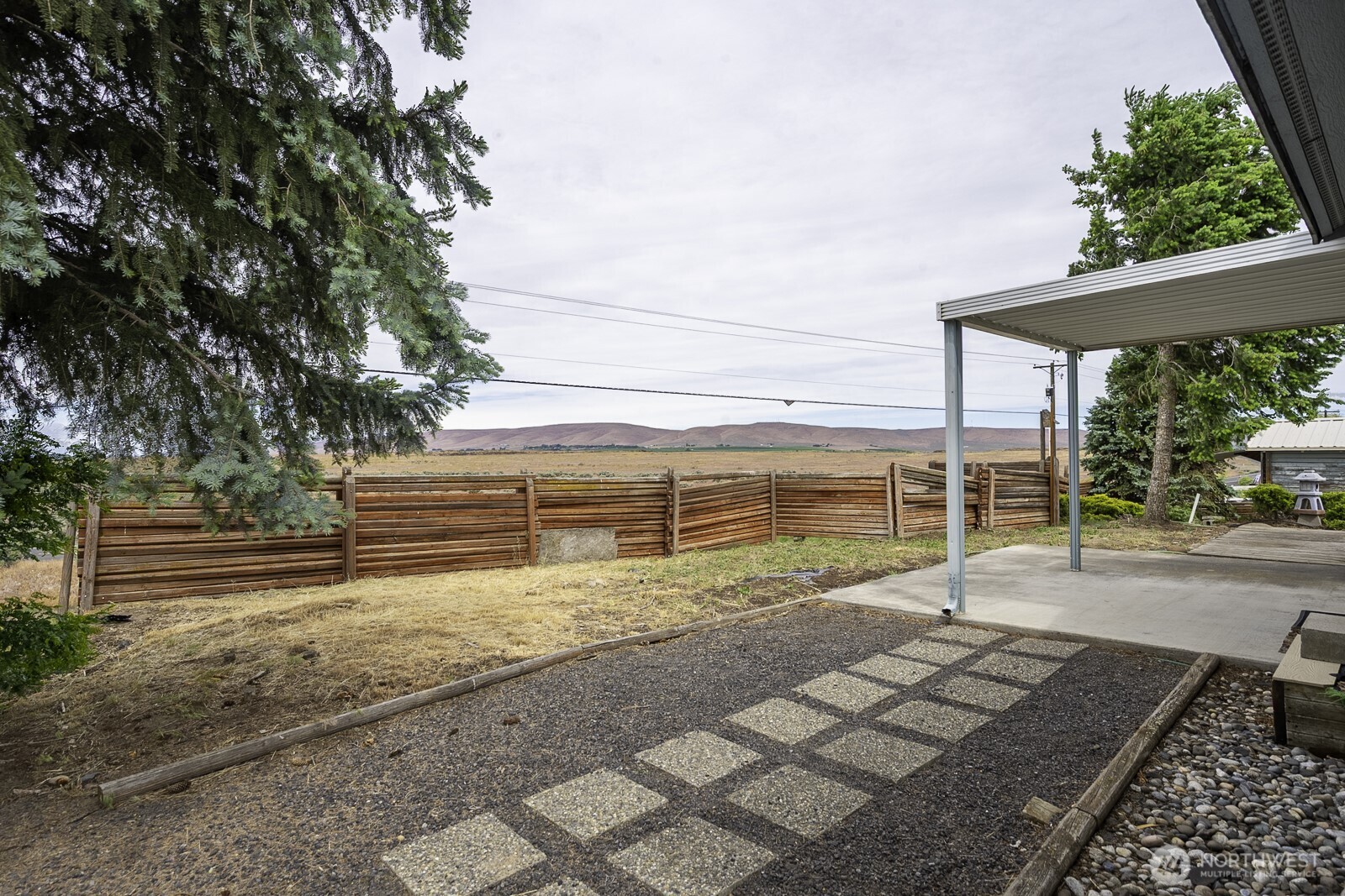 11397 Dodson Road Property Photo 7