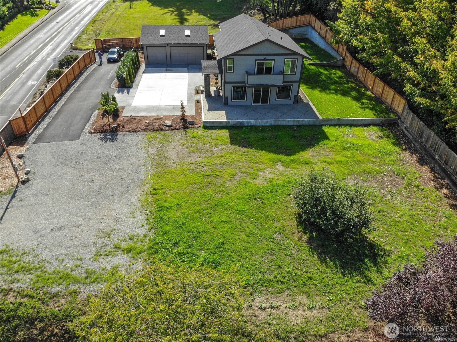2502 9th Street Property Photo 4