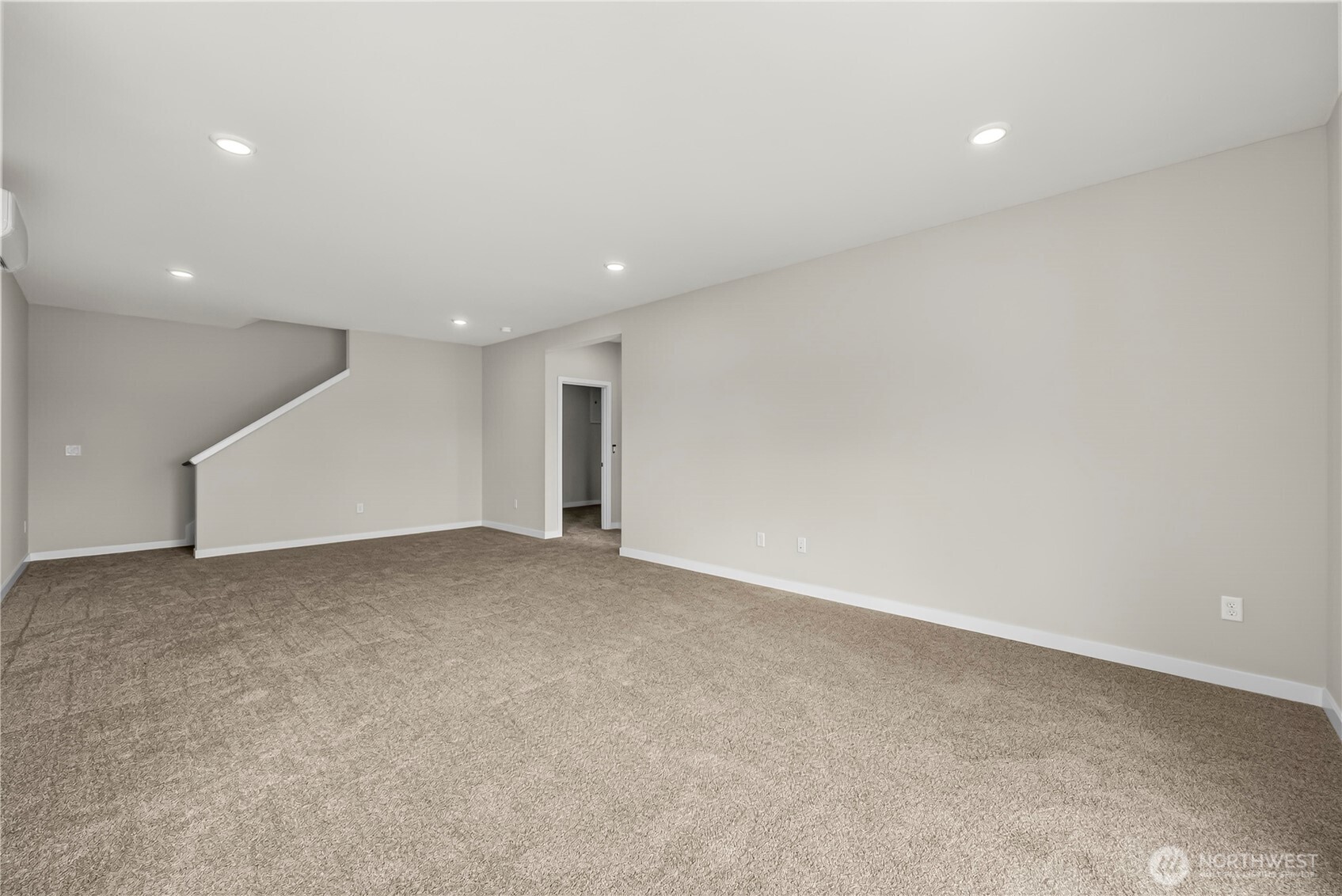 2043 Ne Norseman Way Property Photo 26