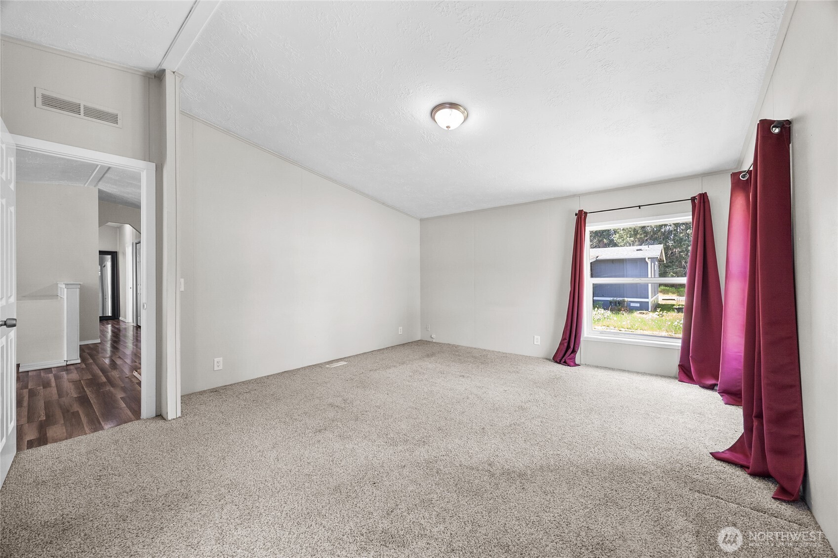 8807 226th Street 12 Property Photo 17