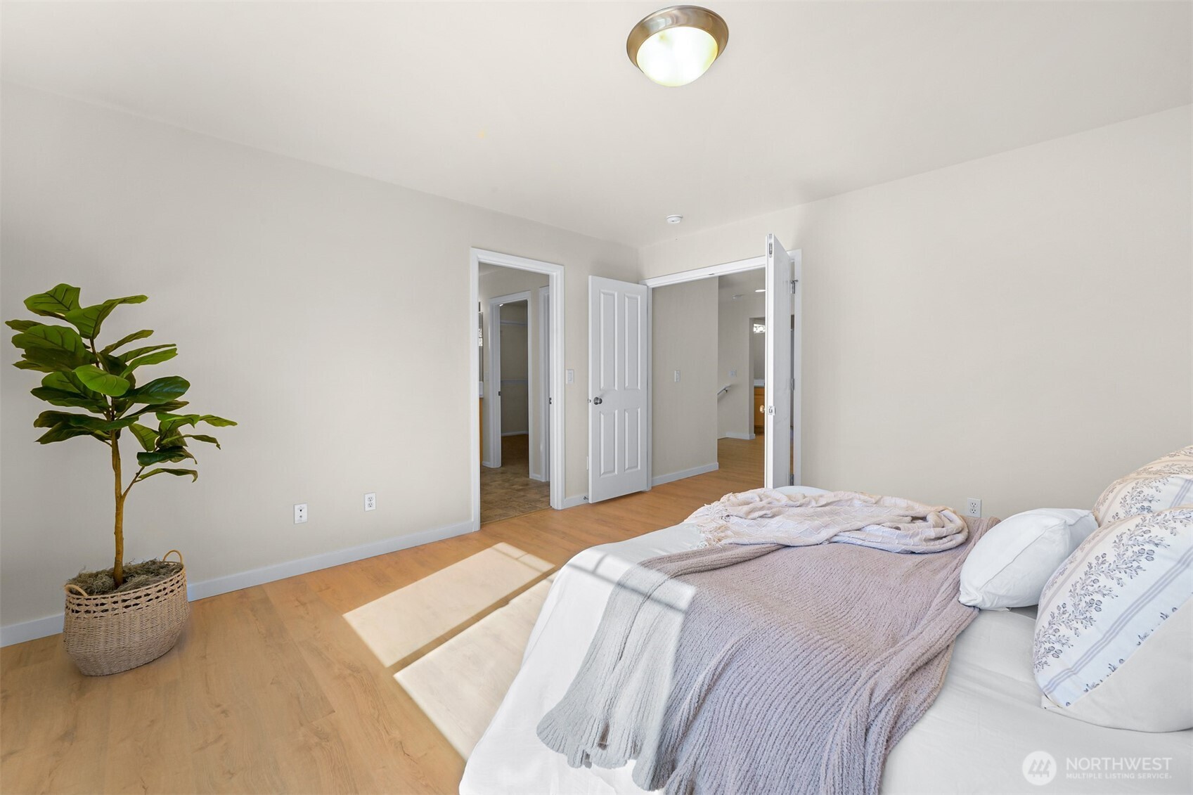 4716 Cordata Parkway Property Photo 17