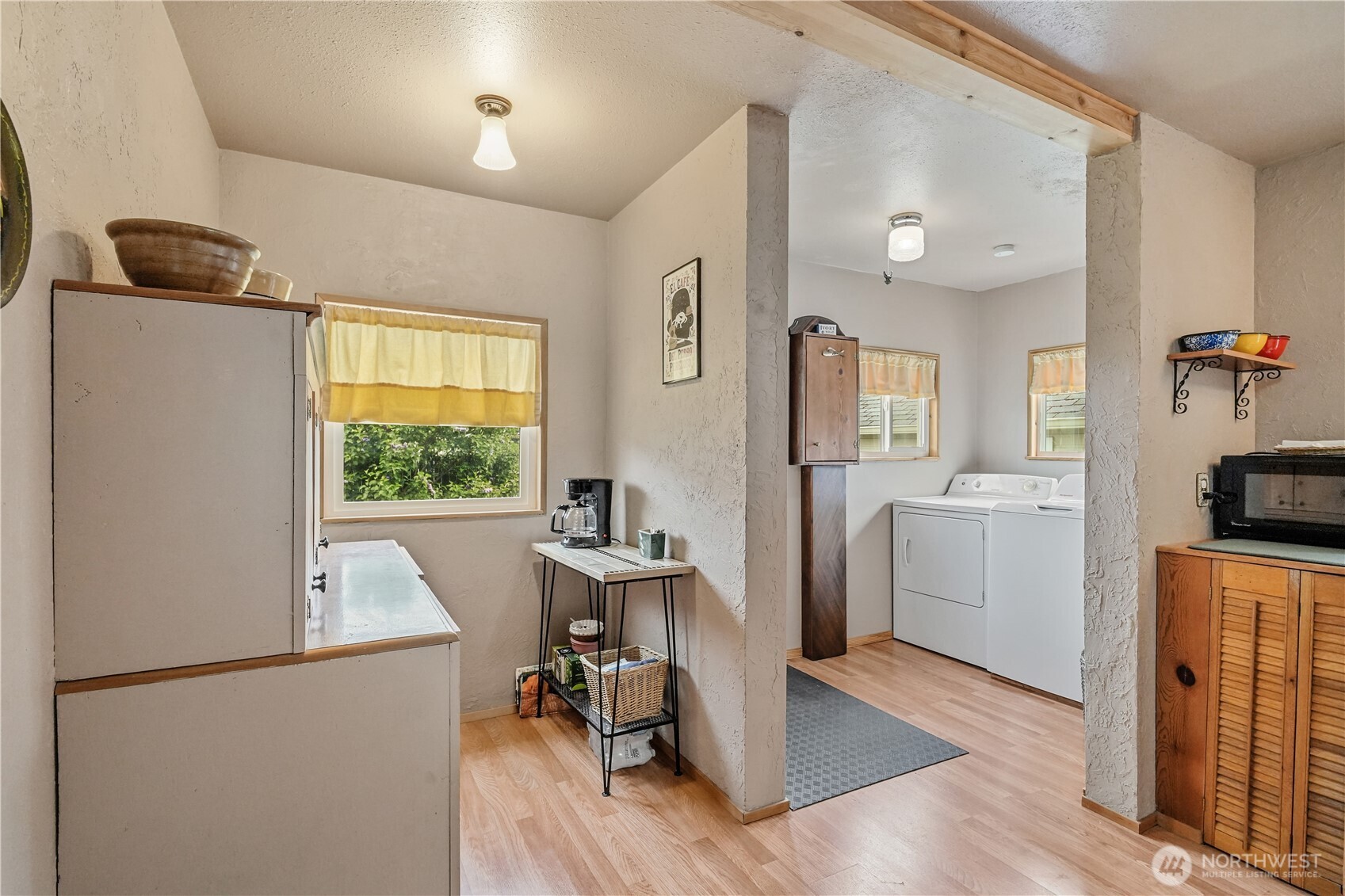 612 W Cherry Street Property Photo 18
