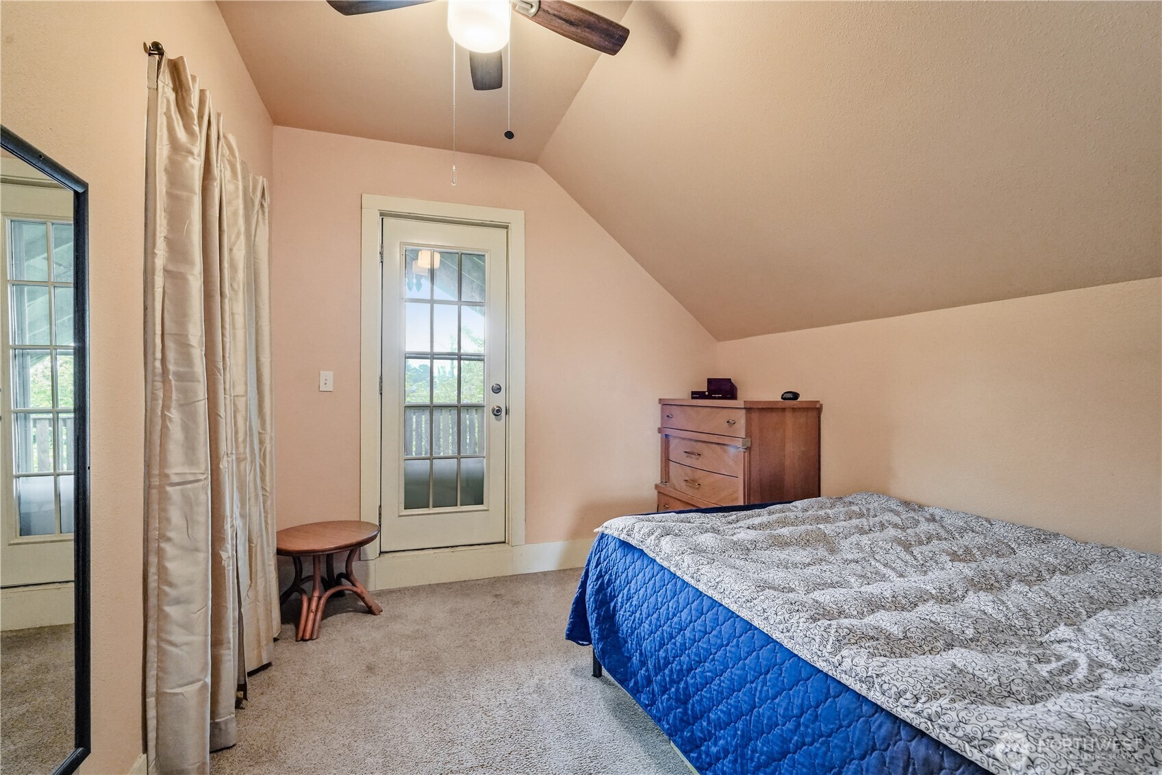 612 W Cherry Street Property Photo 29
