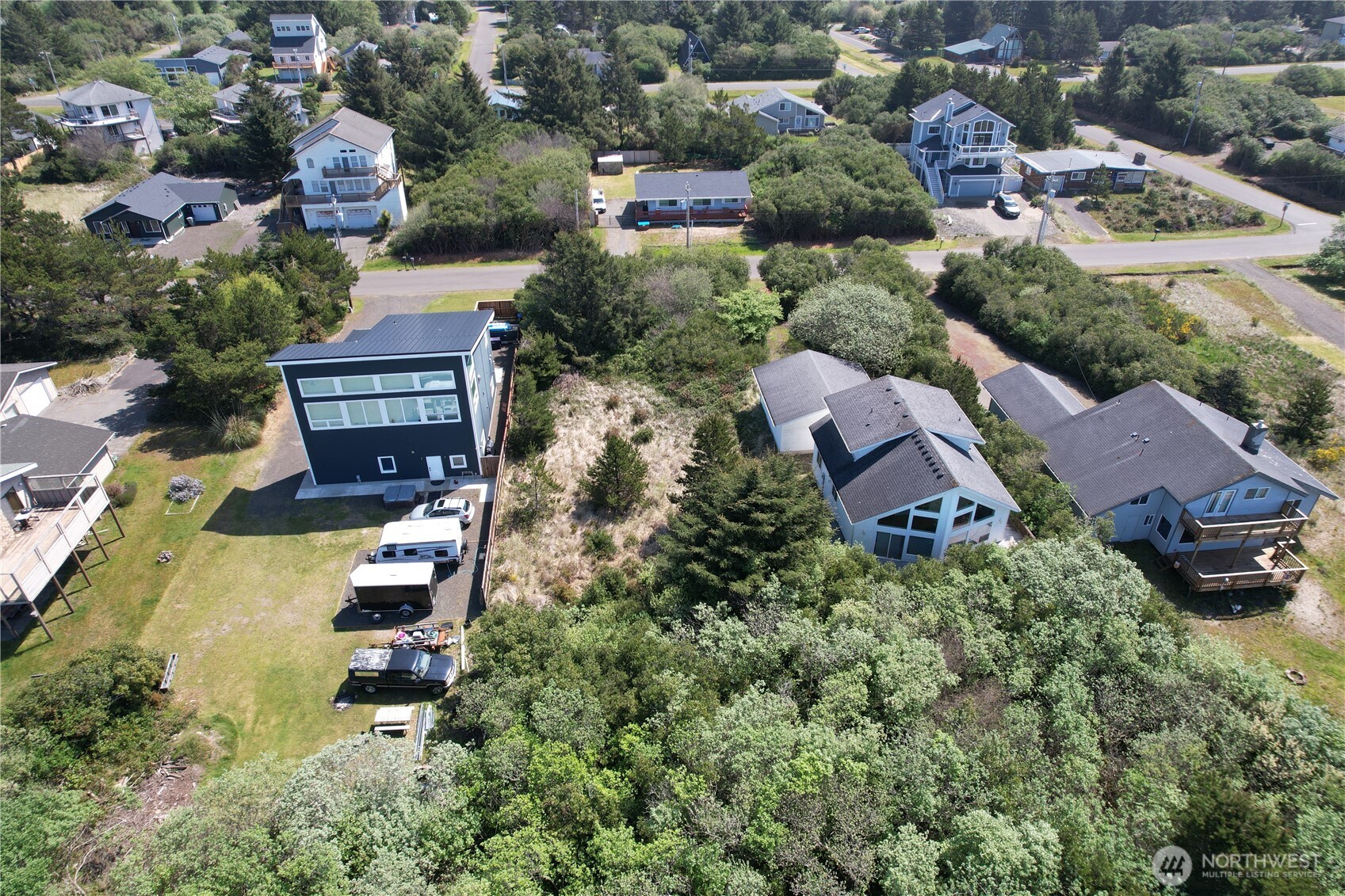 263 Sand Dune Avenue Property Photo 5