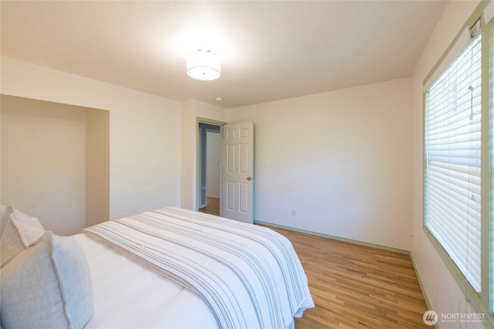 4823 66th Avenue Property Photo 17
