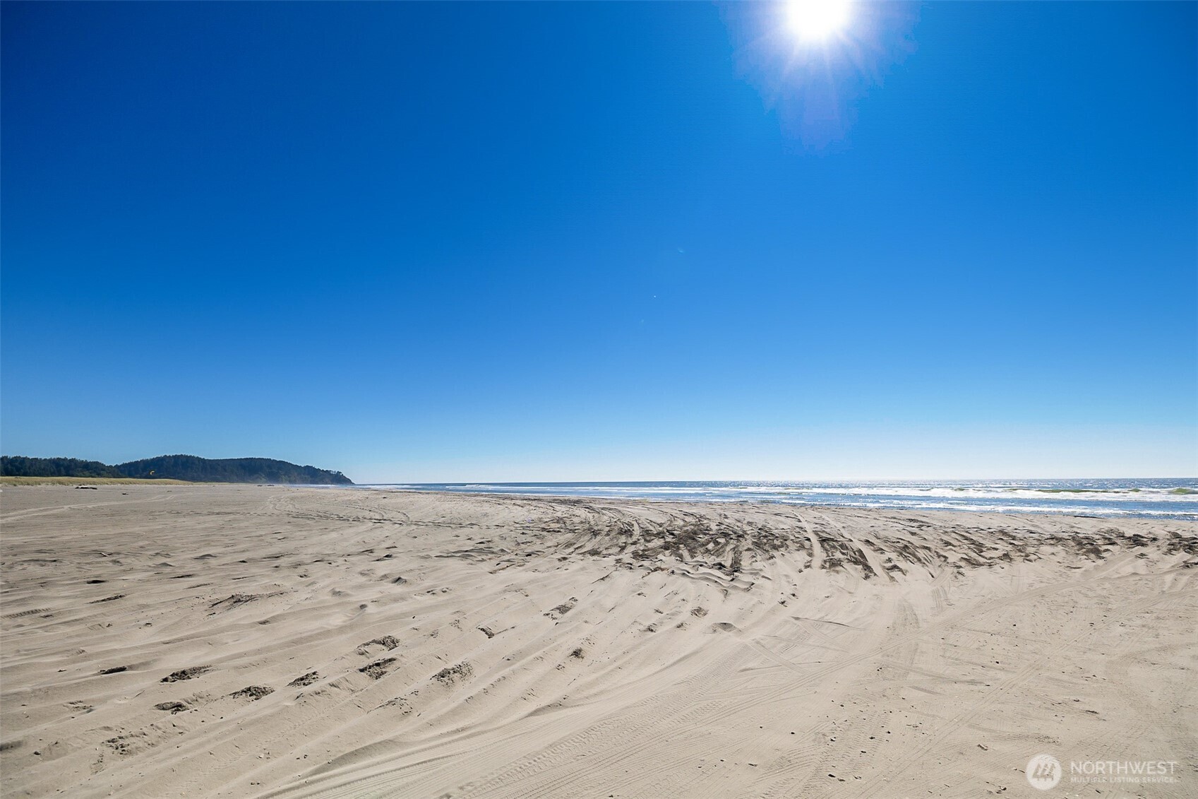 1210 32nd Street Property Photo 2