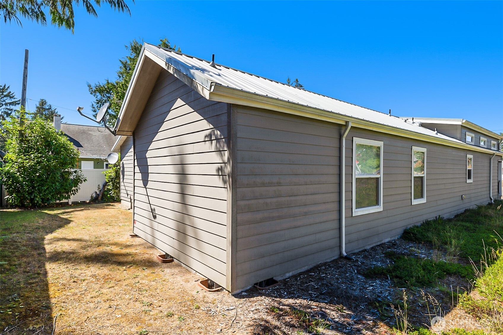 1210 32nd Street Property Photo 39