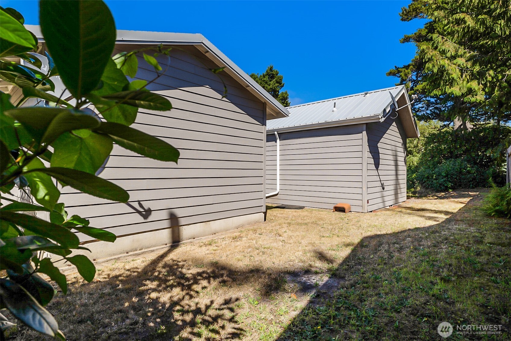 1210 32nd Street Property Photo 40