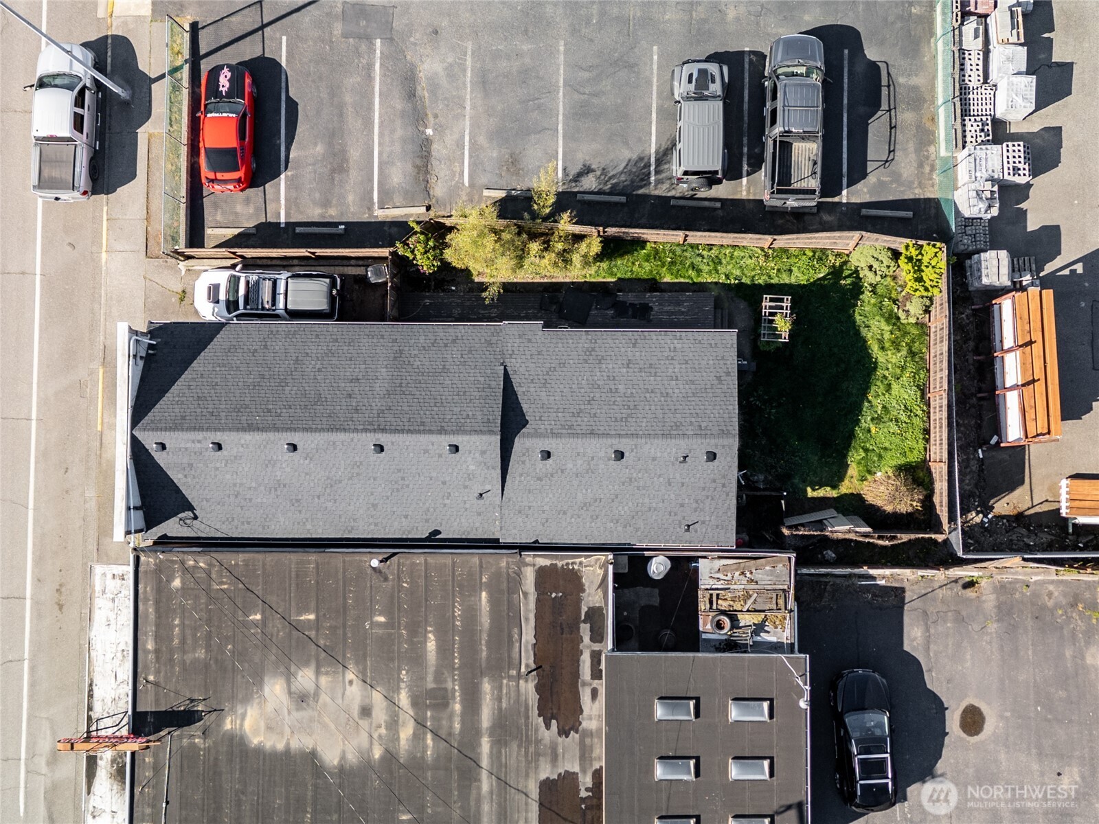1917 Commercial Avenue Property Photo 22