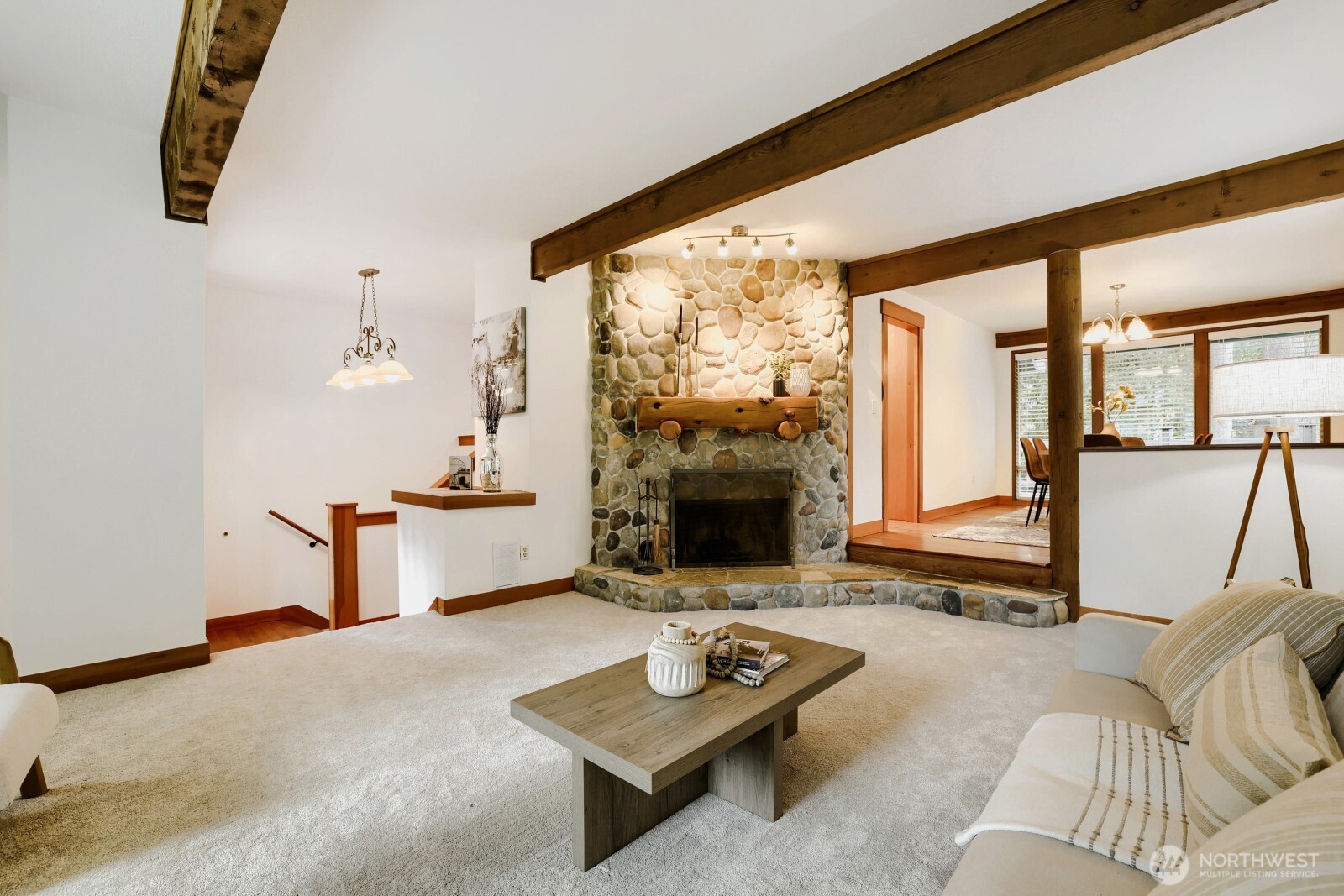 14606 26th Drive Property Photo 4