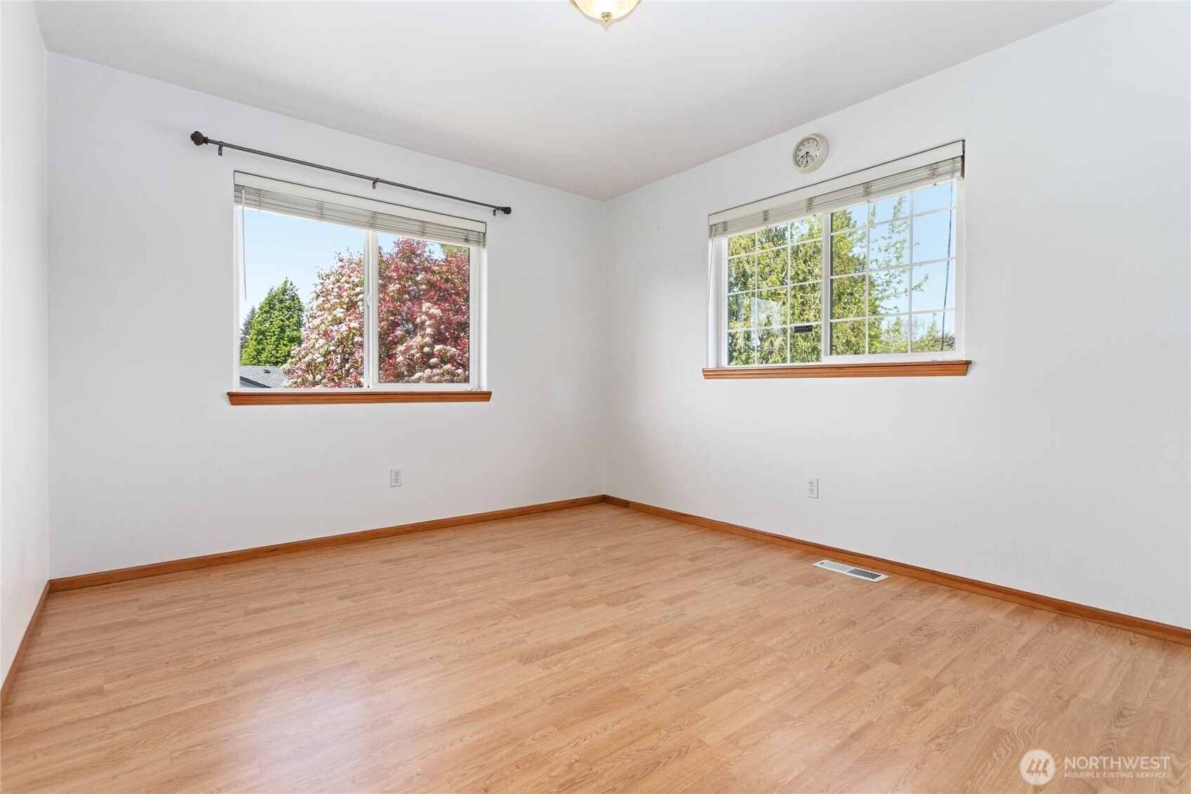 4749 Moonglow Place Property Photo 18