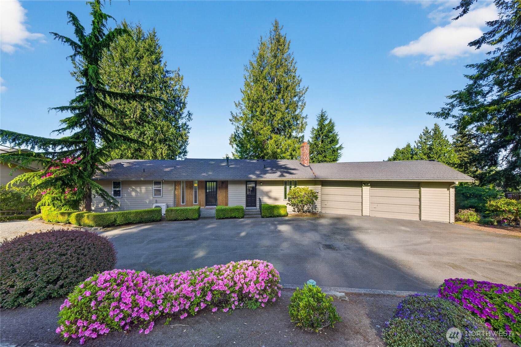 17282 Meadow Lane Property Photo 1