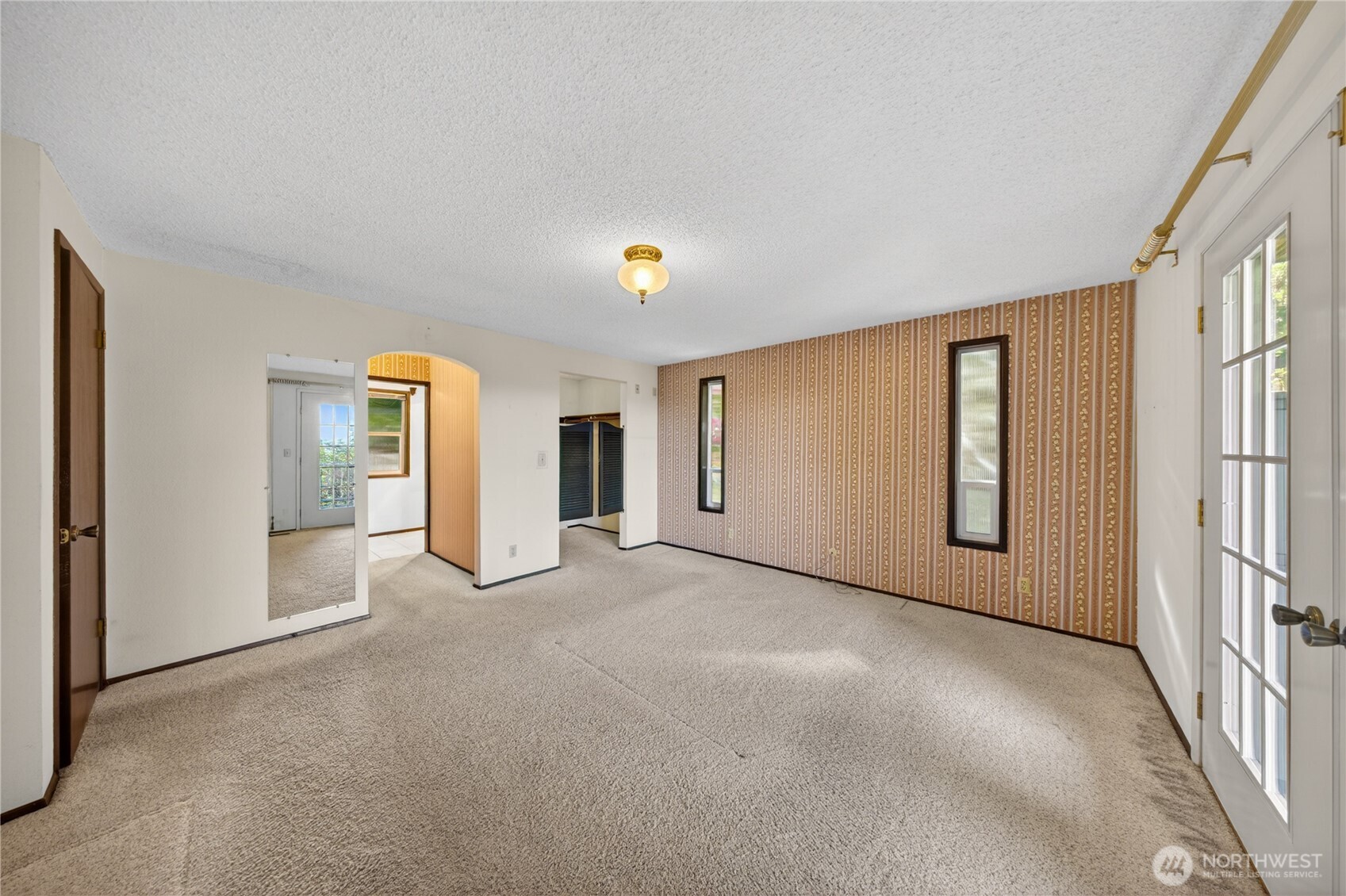 17282 Meadow Lane Property Photo 16