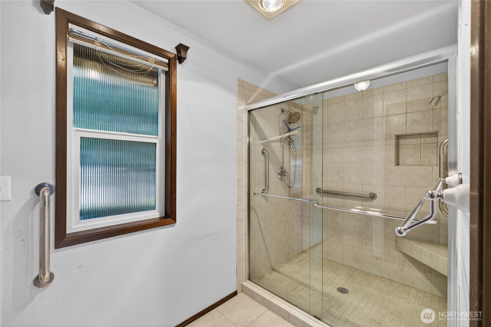17282 Meadow Lane Property Photo 18