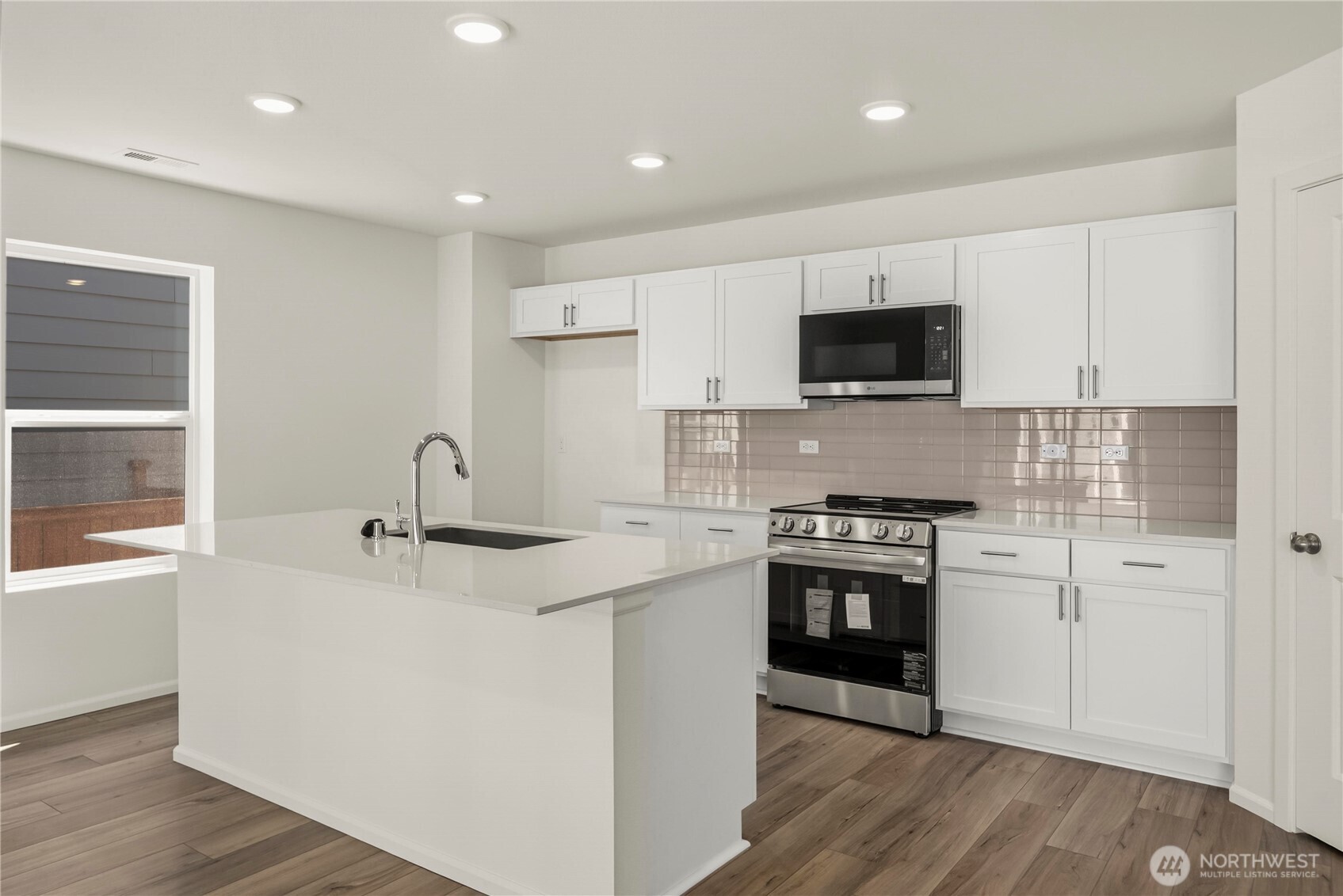 32305 Bryant Road Property Photo 11