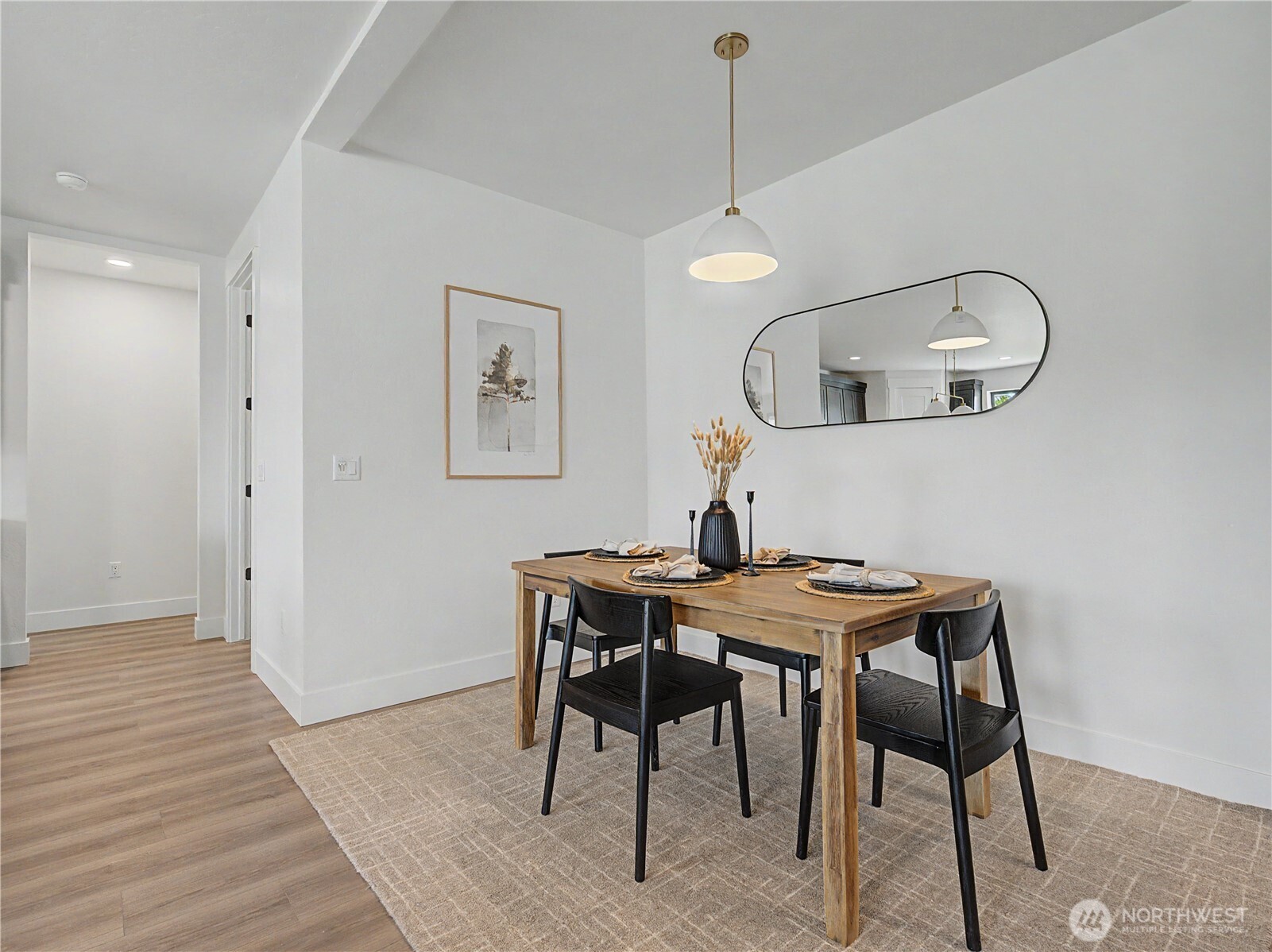 585 S Perry Avenue Property Photo 18