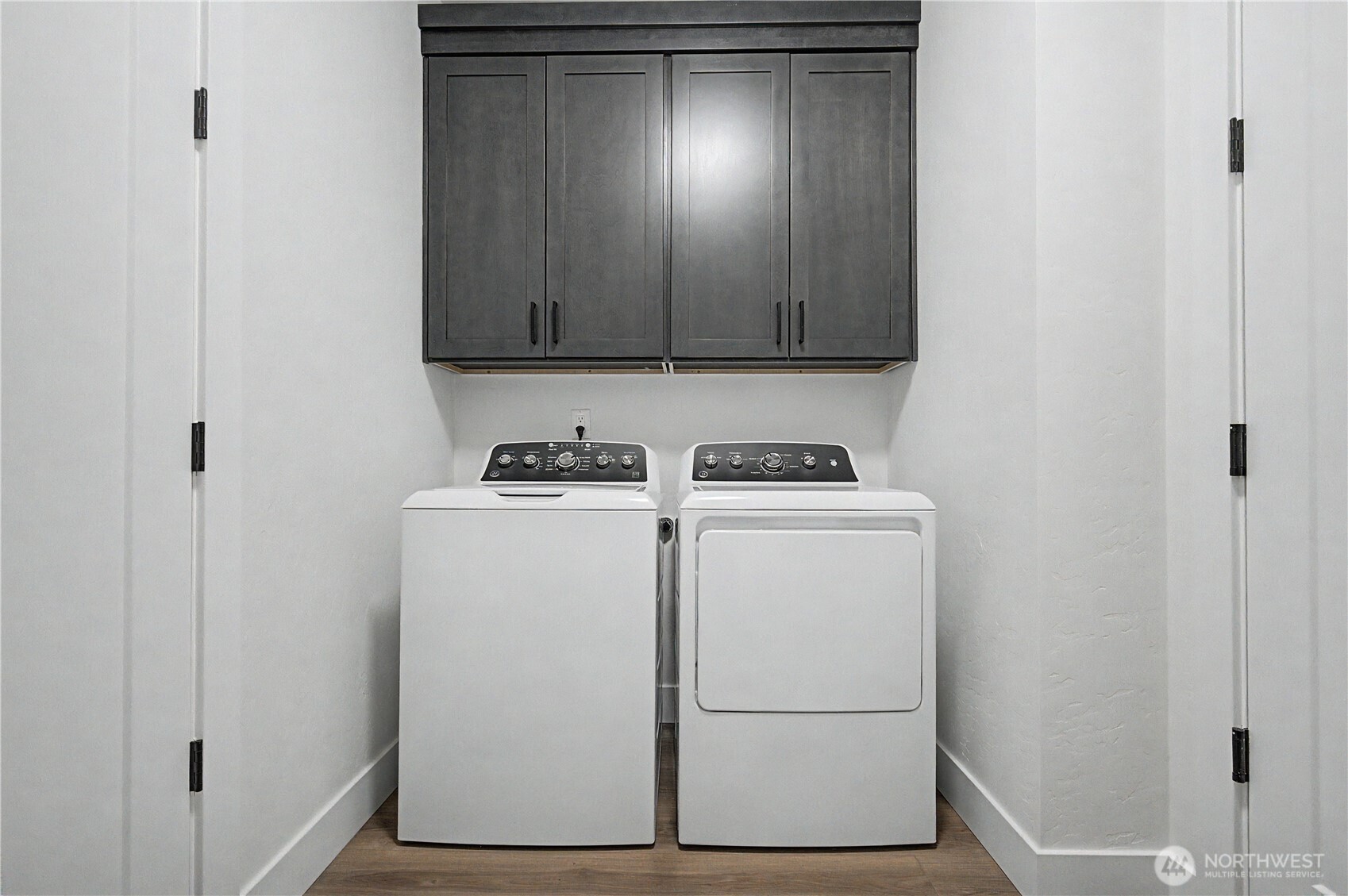 585 S Perry Avenue Property Photo 27