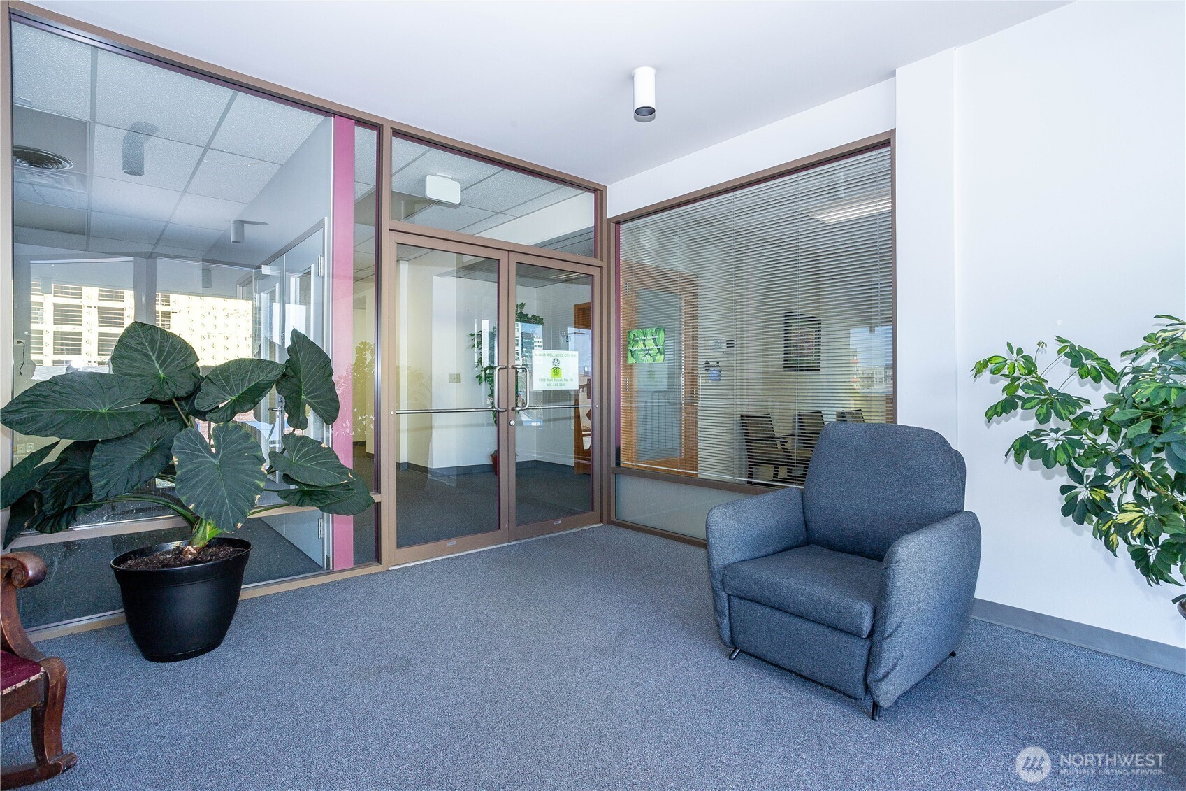 1316 Wall Street Property Photo 6