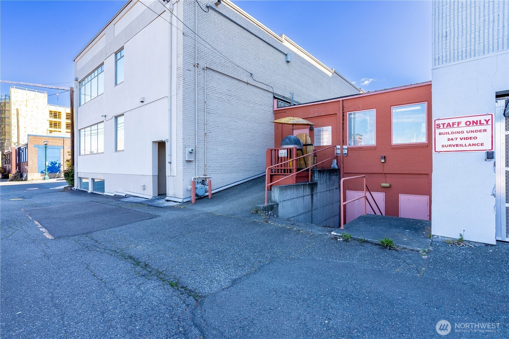 1316 Wall Street Property Photo 11