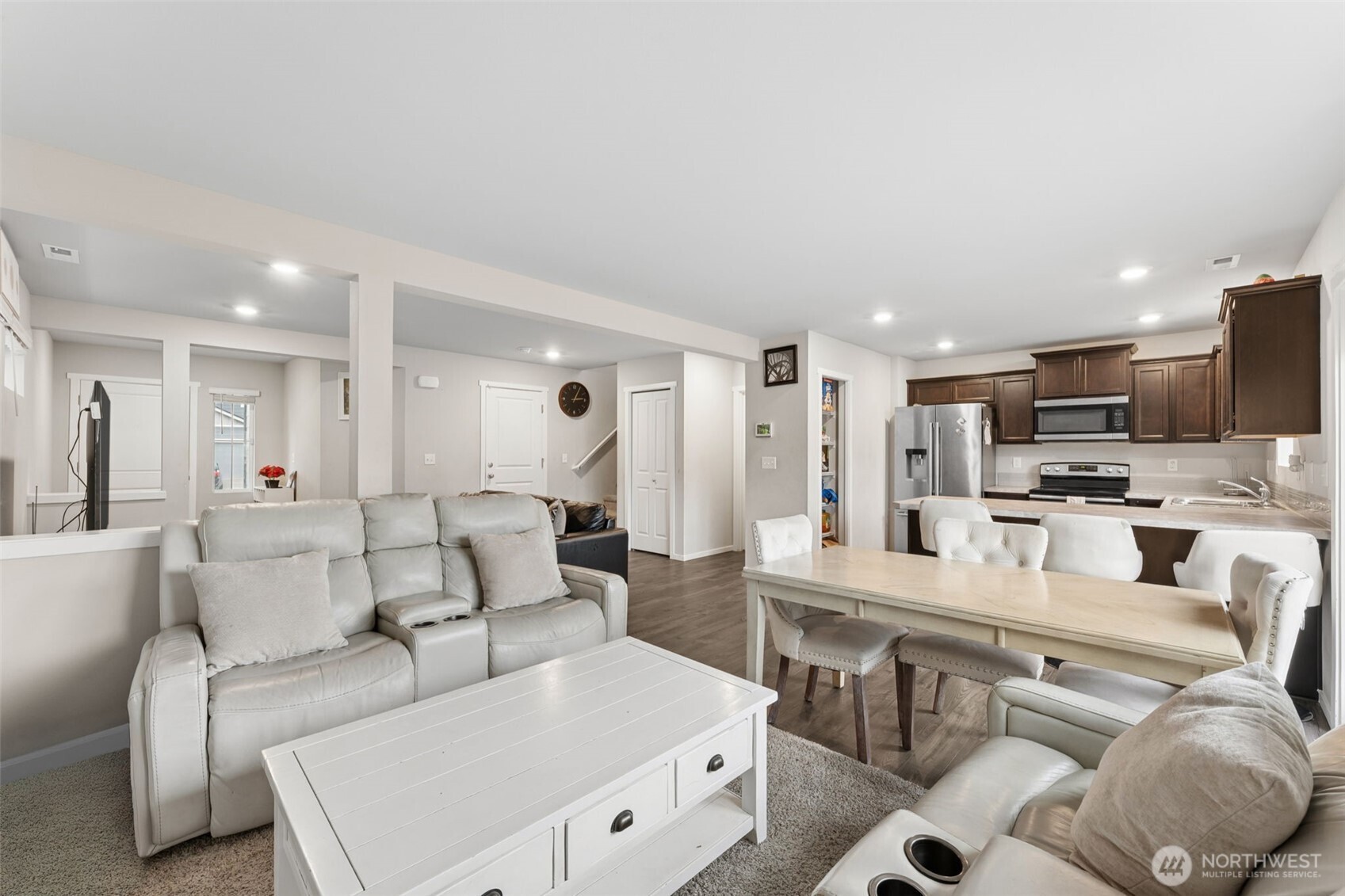 18711 108th Avenue Property Photo 8