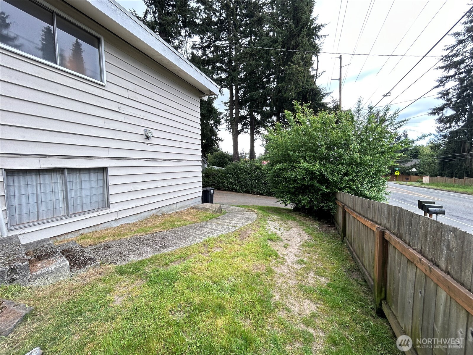 11718 5th Avenue Property Photo 24