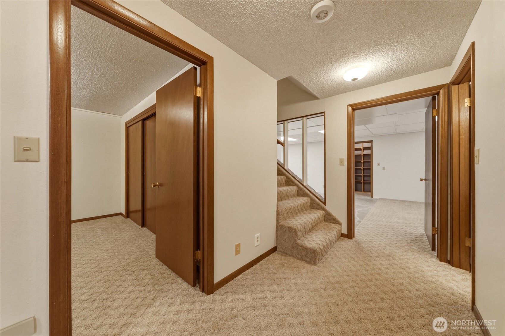 509 Parkview Street Property Photo 24