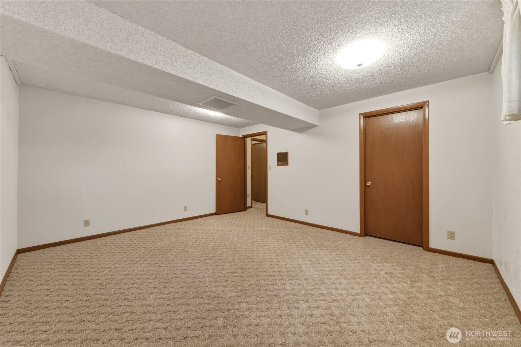 509 Parkview Street Property Photo 27
