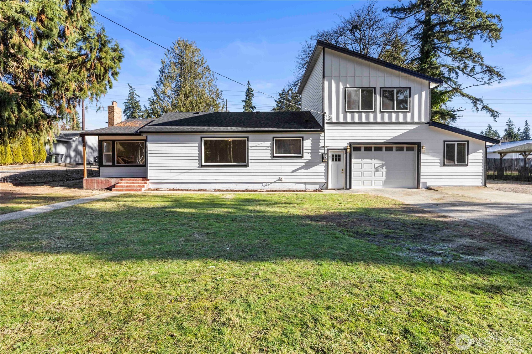 7003 44th Avenue Property Photo 1