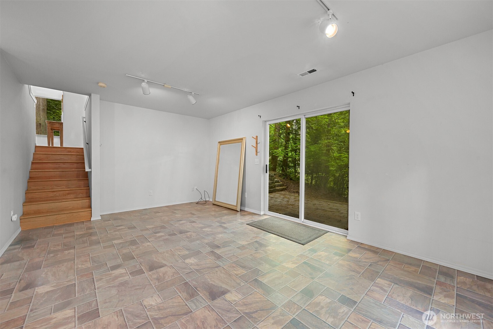 5 Horseshoe Circle Property Photo 24