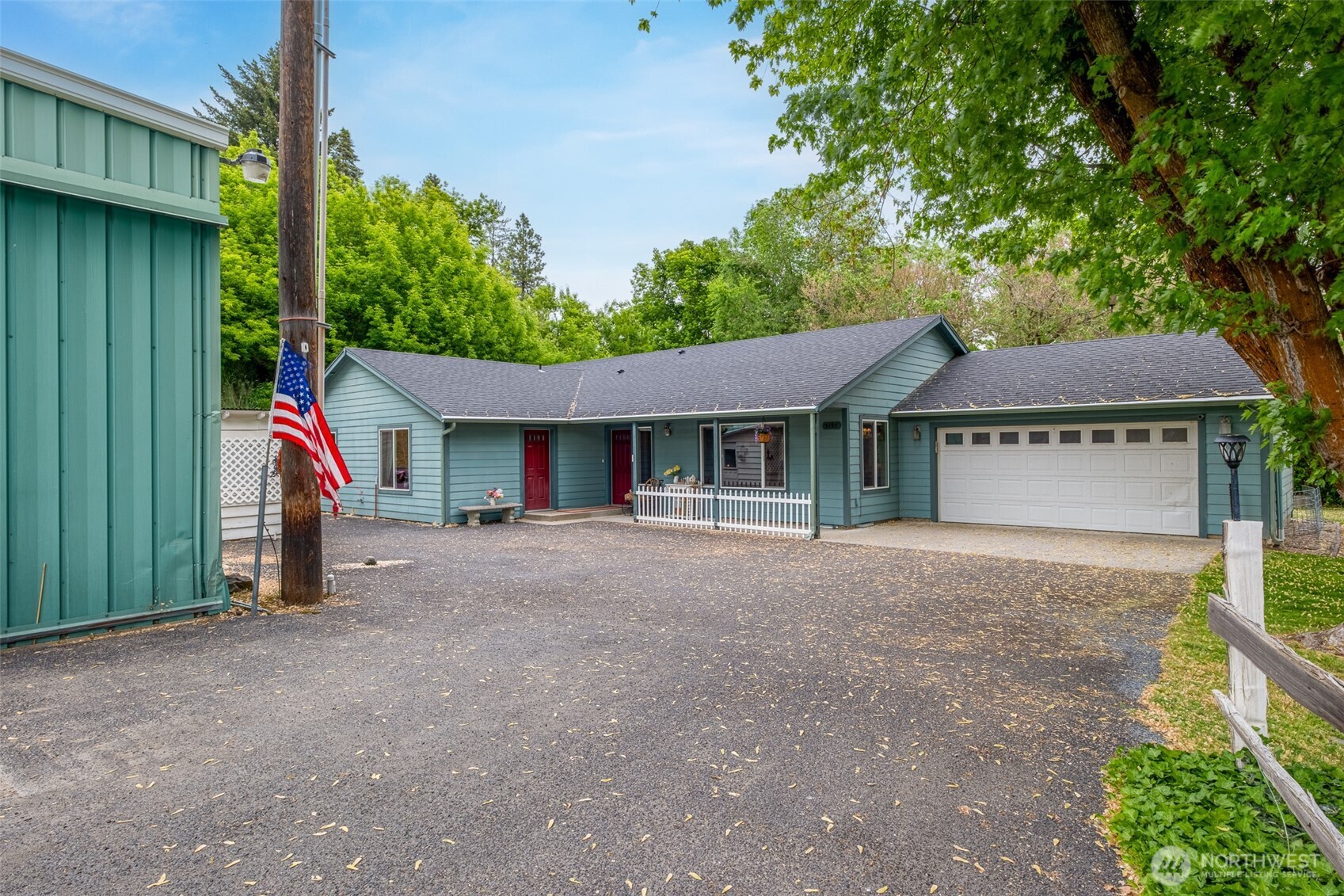 5197 Regan Road Property Photo 1
