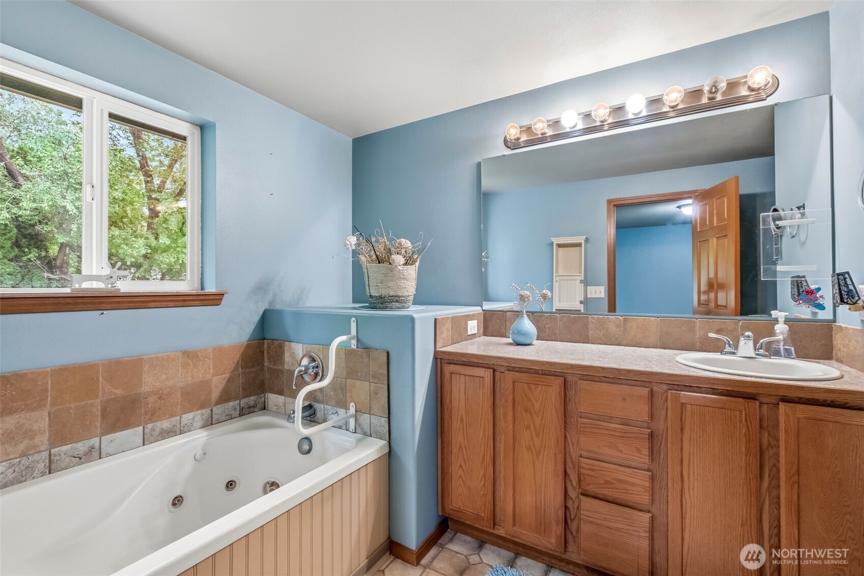 5197 Regan Road Property Photo 14