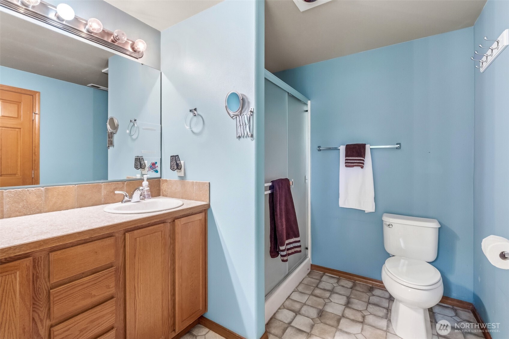 5197 Regan Road Property Photo 15