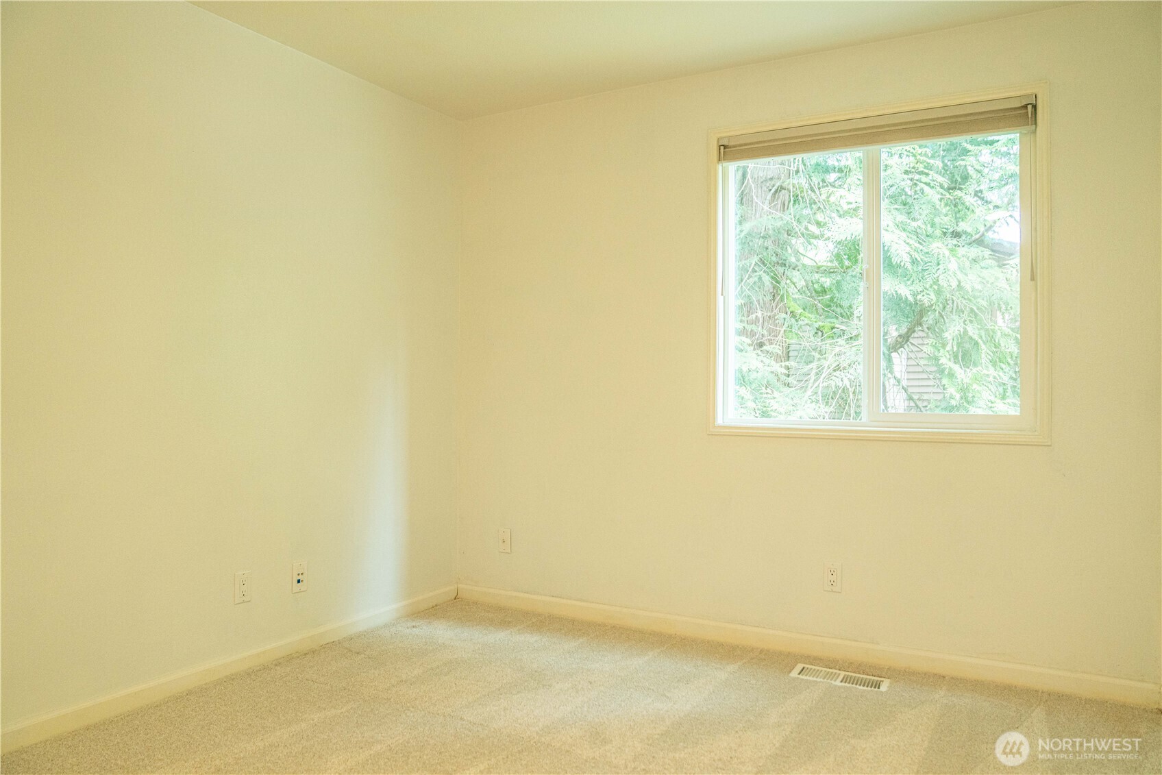 22039 Ne 15th Street Property Photo 27
