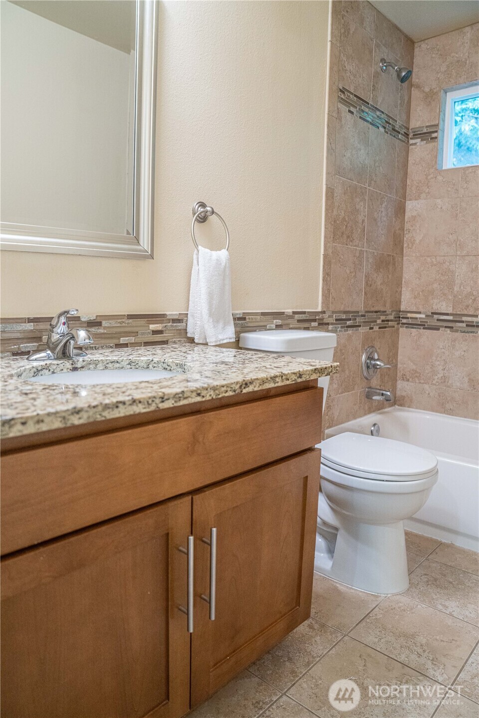 22039 Ne 15th Street Property Photo 29